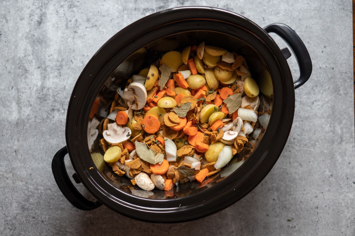 15 Best Keto Crockpot Recipes To Try Today