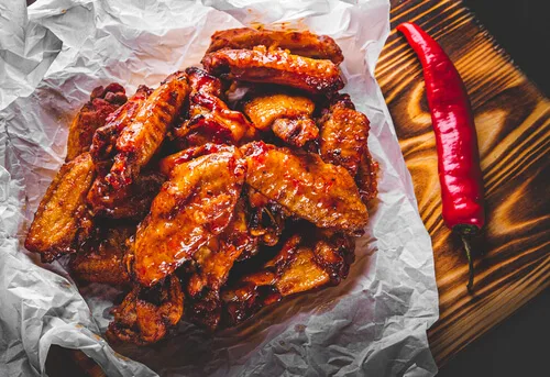 Chicken Wings With Sweet and Spicy Glaze