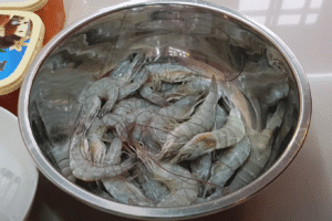 How Long Does Shrimp Last in the Fridge
