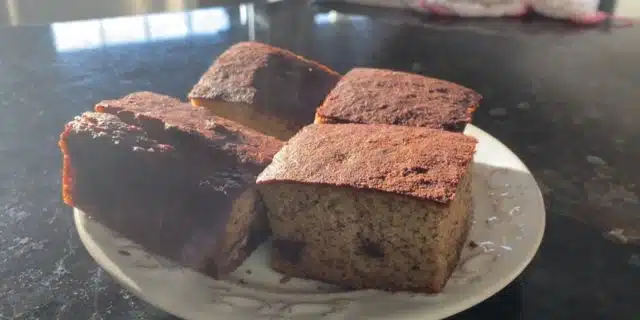 Chobani Banana Bread Recipe: Moist & Easy in 7 Steps 4 Sliced Moist Banana Bread